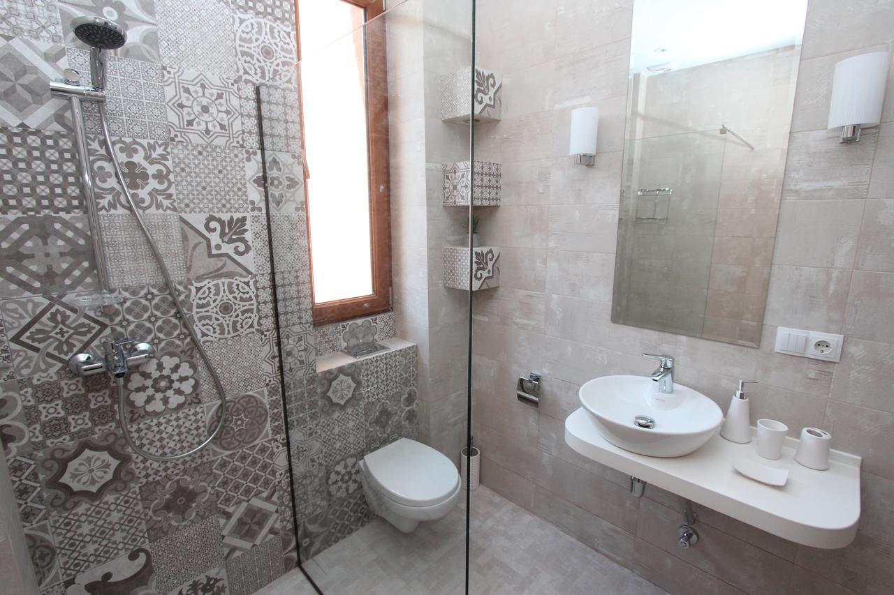 New Apartment In Old Тбилиси Екстериор снимка